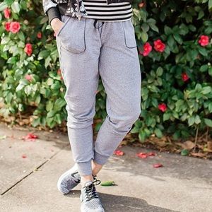 EUC Albion Fit At Ease joggers women’s size small